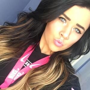 Meet your Posher, Carly